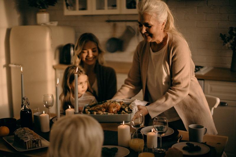 Réunion familiale après les obsèques